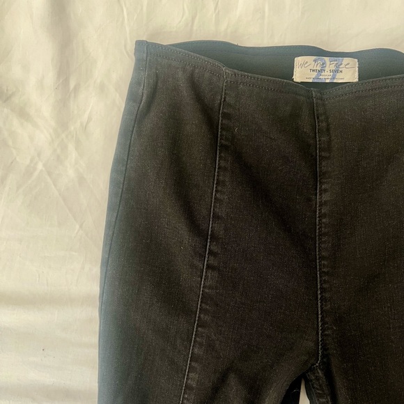 FREE PEOPLE ‘WE THE FREE’ BLACK DENIM FLARE PANTS - Picture 3 of 4